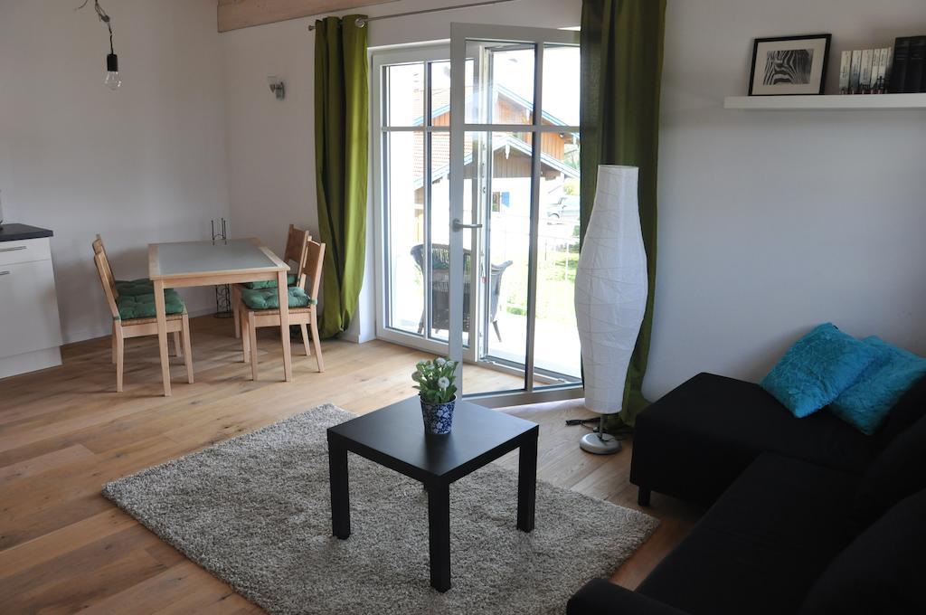 Ferienwohnungen Rimsting Am Chiemsee Pokój zdjęcie